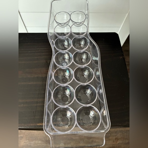 Other - Clear Acrylic Egg Holder